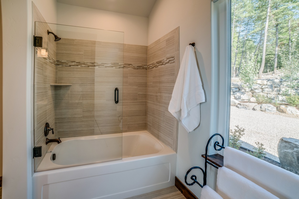 Shower & Tub Installation in Mount Vernon